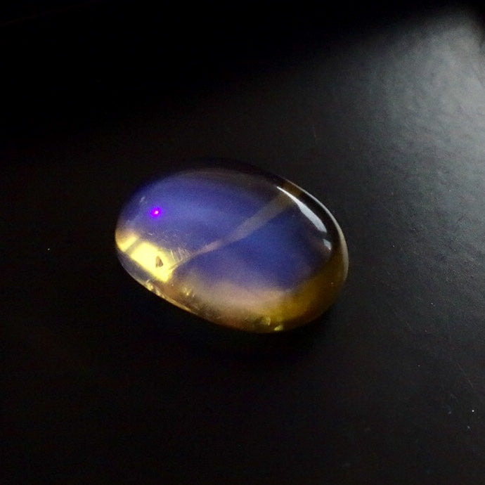 バーマイト ミャンマー産アンバー 天然石ルース