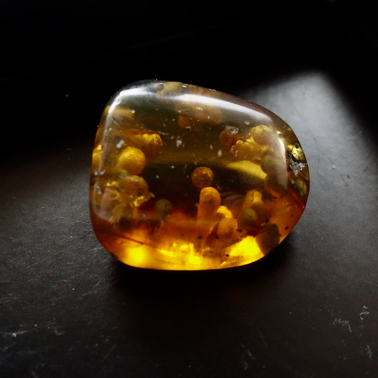 バーマイト ミャンマー産アンバー 天然石ルース