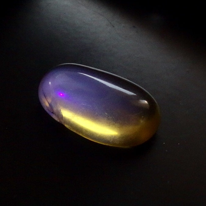 バーマイト ミャンマー産アンバー 天然石ルース