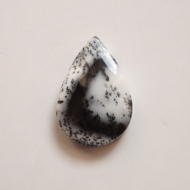 デンドライトオパール　天然石ルース