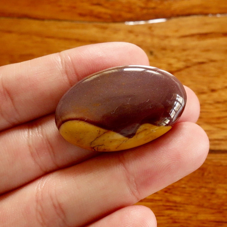 ムーアカイト　天然石ルース