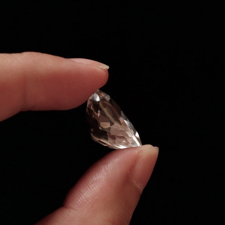 水晶　天然石ルース