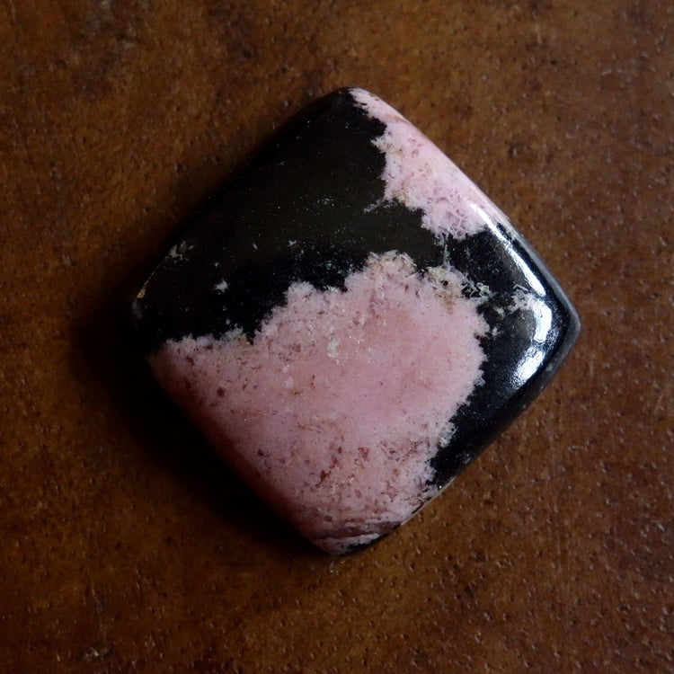 ロードナイト　天然石ルース