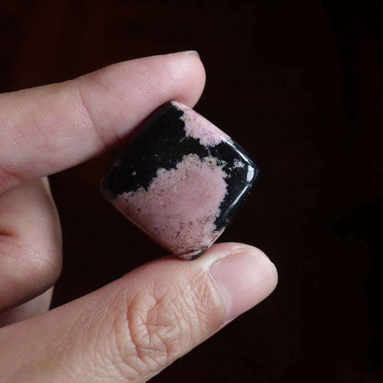 ロードナイト　天然石ルース