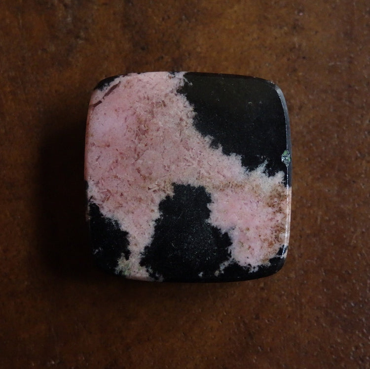 ロードナイト　天然石ルース