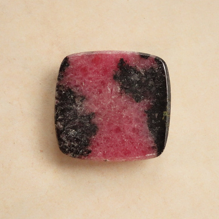 ロードナイト　天然石ルース